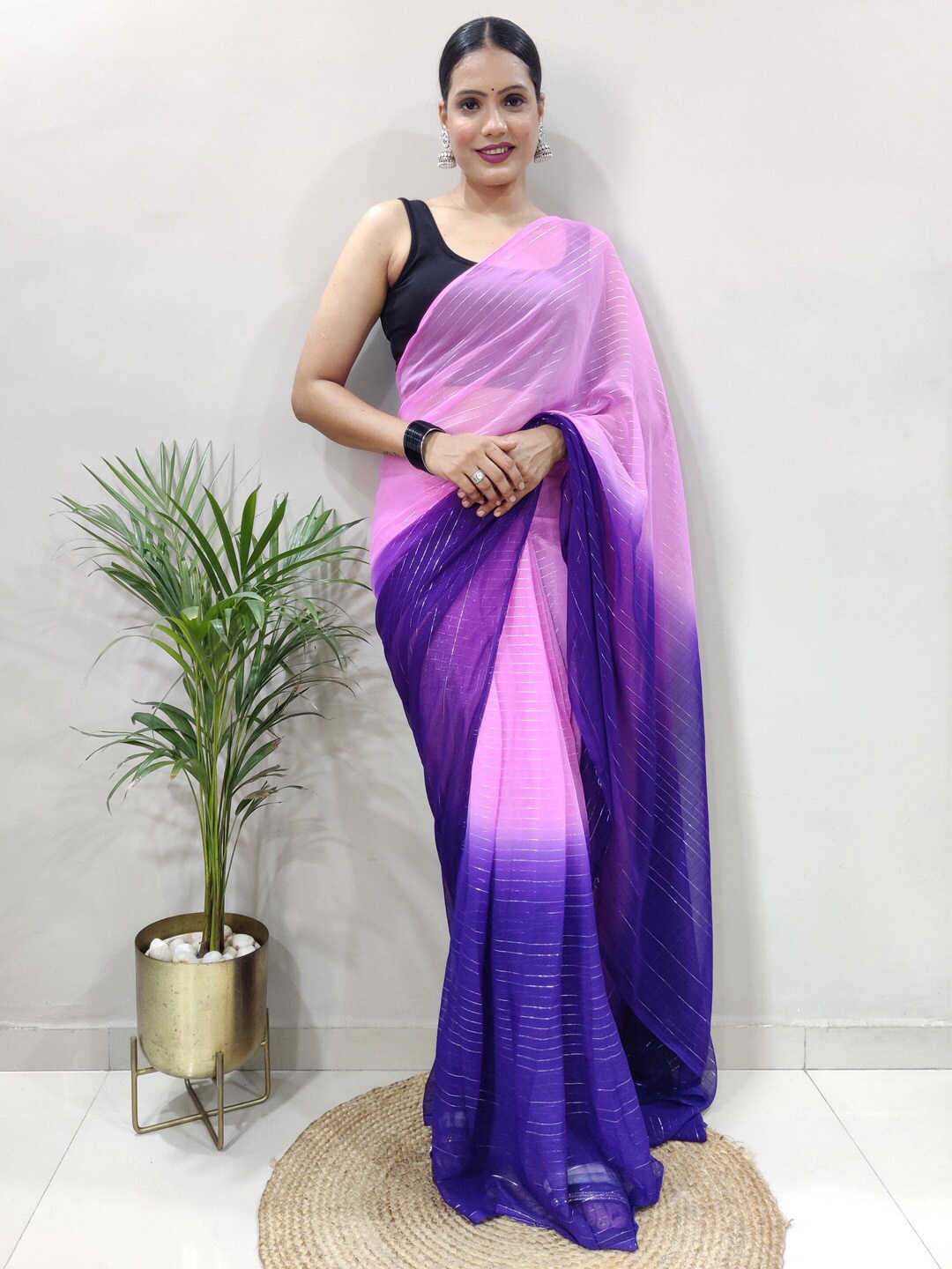 

Anouk Ombre Pure Georgette Ready to Wear Saree, Pink