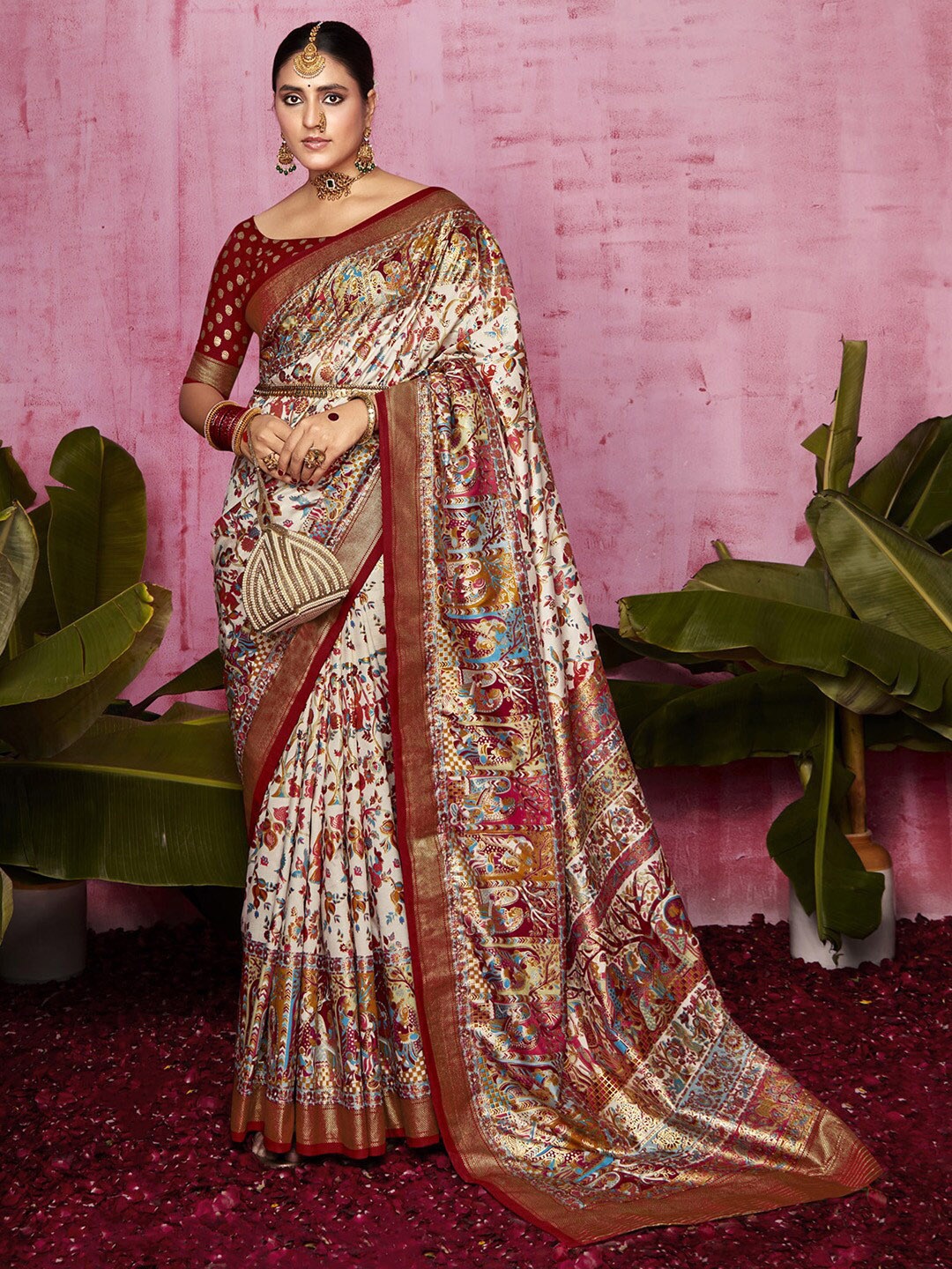 

Anouk Ethnic Motifs Printed Zari Sungudi Saree, Cream