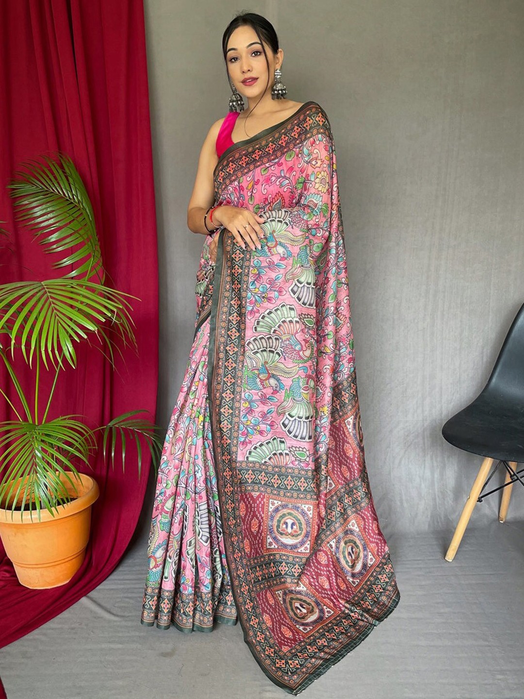 

Anouk Floral Printed Cotton Linen Baluchari Saree, Pink