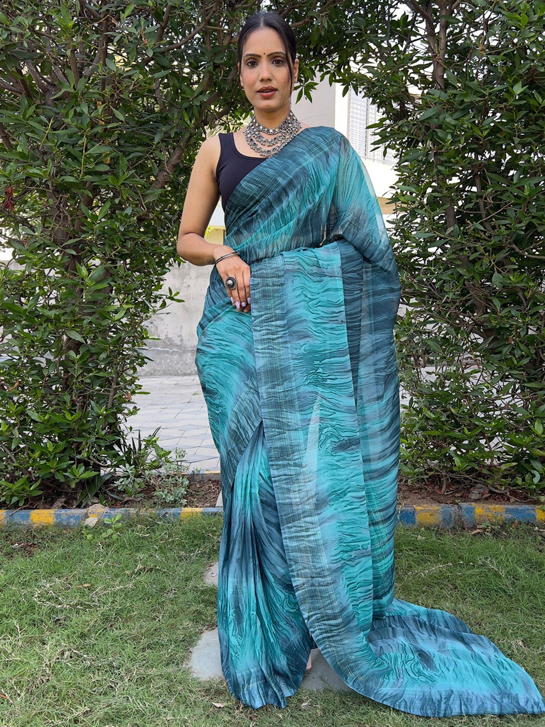 

Anouk Abstract Printed Saree, Blue