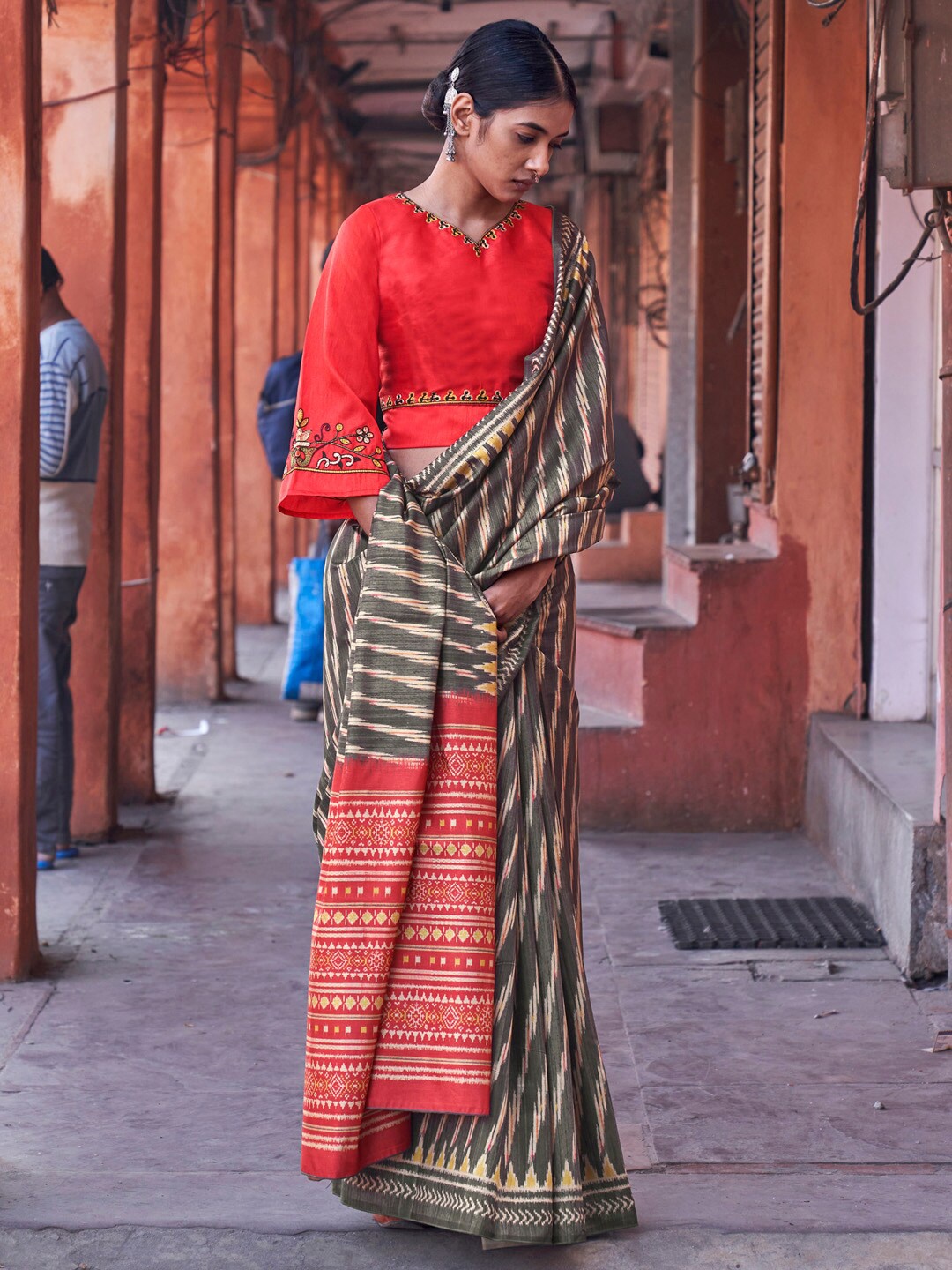 

Anouk Abstract Printed Saree, Olive