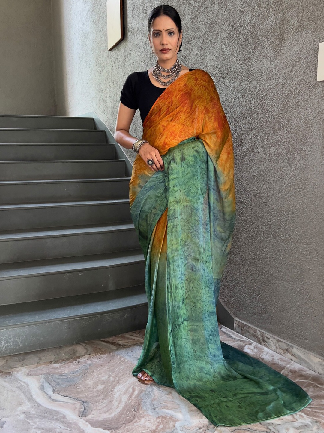 

KALINI Abstract Printed Saree, Mustard