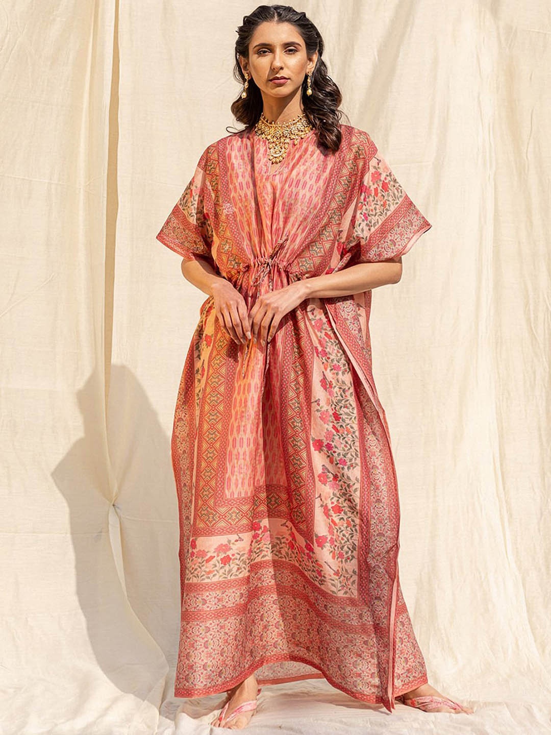 

ODETTE Ethnic Motifs Striped Flared Sleeves Sequinned Kurta, Peach