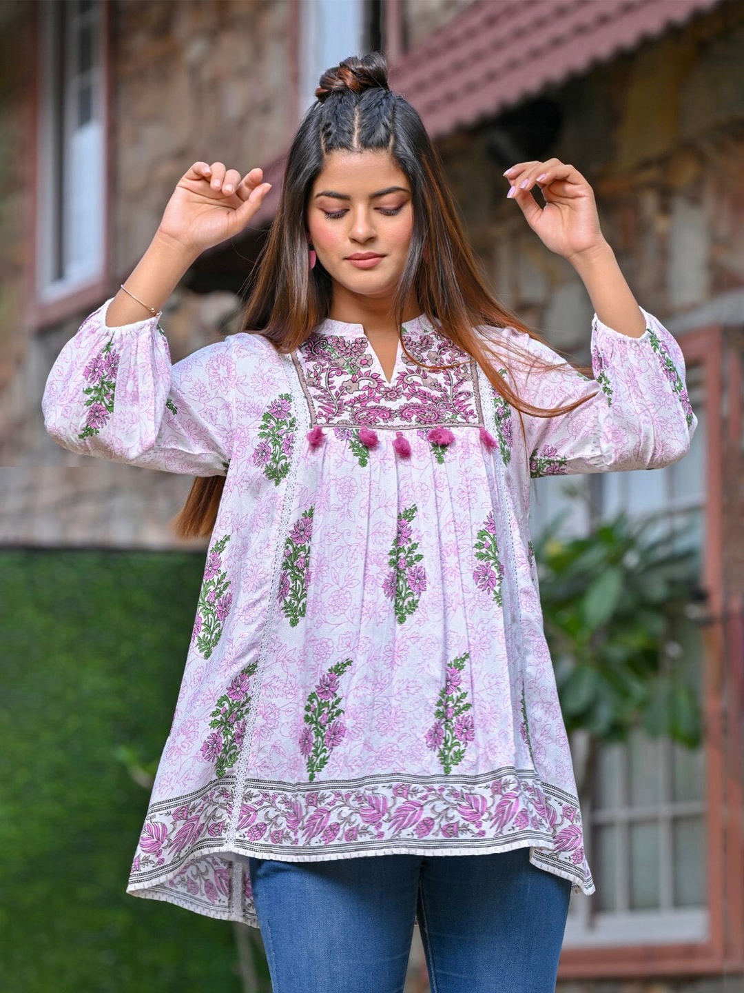 

Nyaro Mandarin Collar Floral Print Cotton Top, Pink