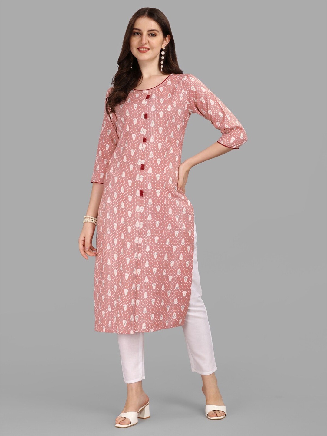 

Growdamy Floral Printed Round Neck Three-Quarter Sleeves Straight Kurta, Peach
