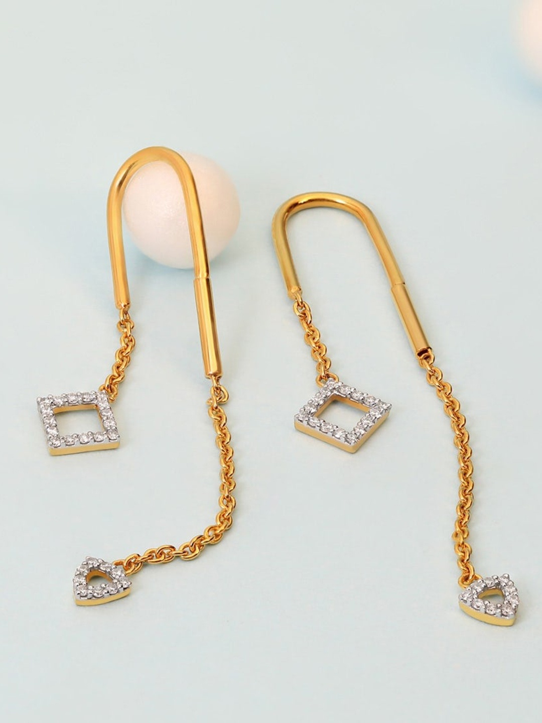 

CANDERE A KALYAN JEWELLERS COMPANY BIS Hallmark 18KT (750) Gold Diamond Earrings-2.5 gm