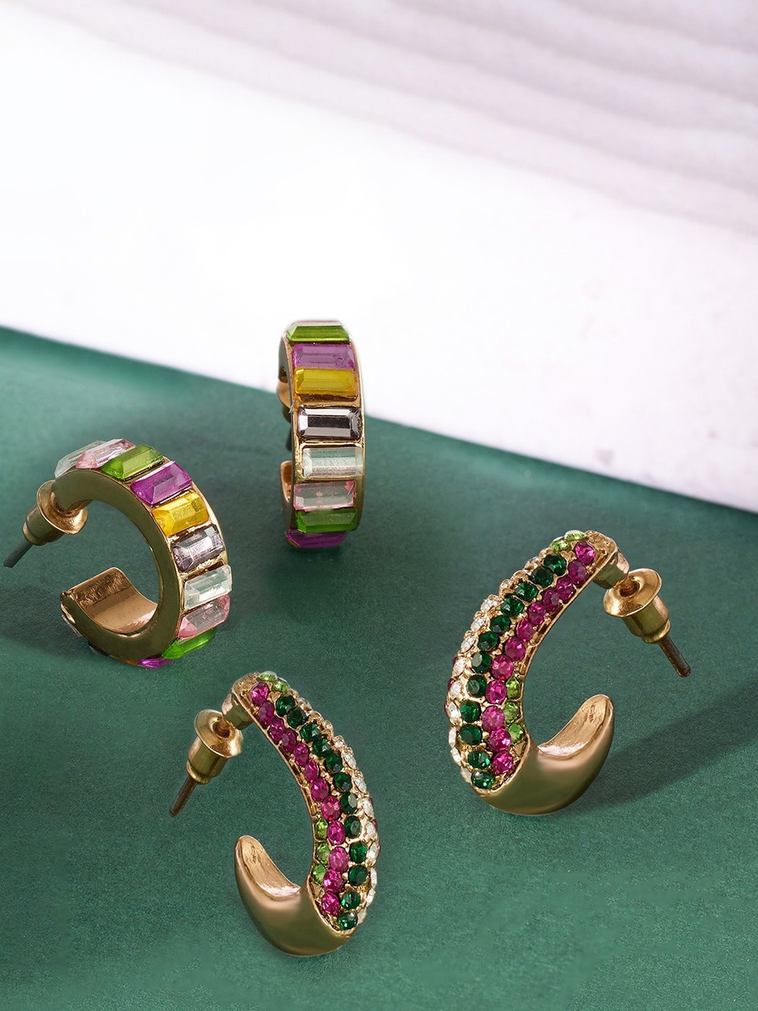 

AMI Set Of 2 Gold-Plated Contemporary Half Hoop Earrings