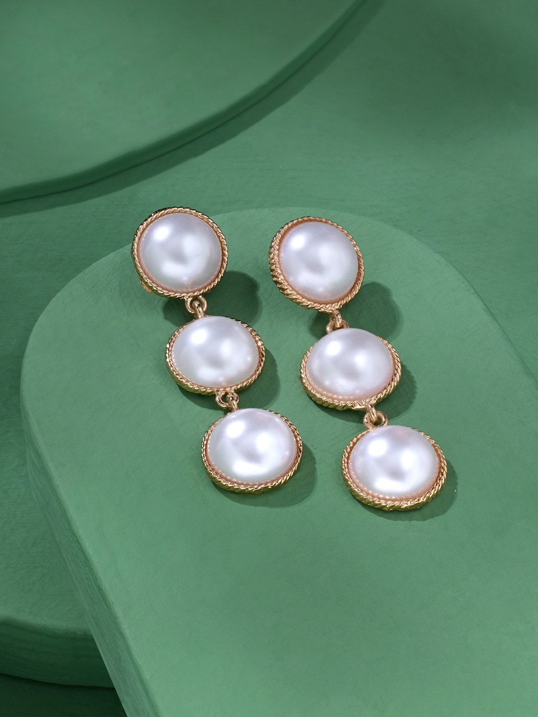 

AMI Gold-Plated Circular Drop Earrings