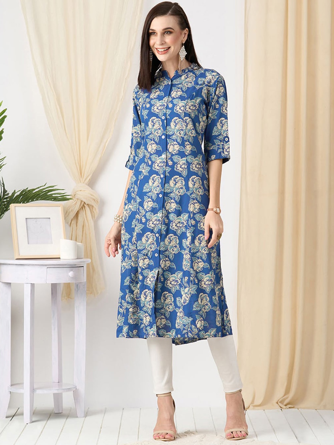

ODETTE Ethnic Motifs Printed Mandarin Collar Kurta, Pink