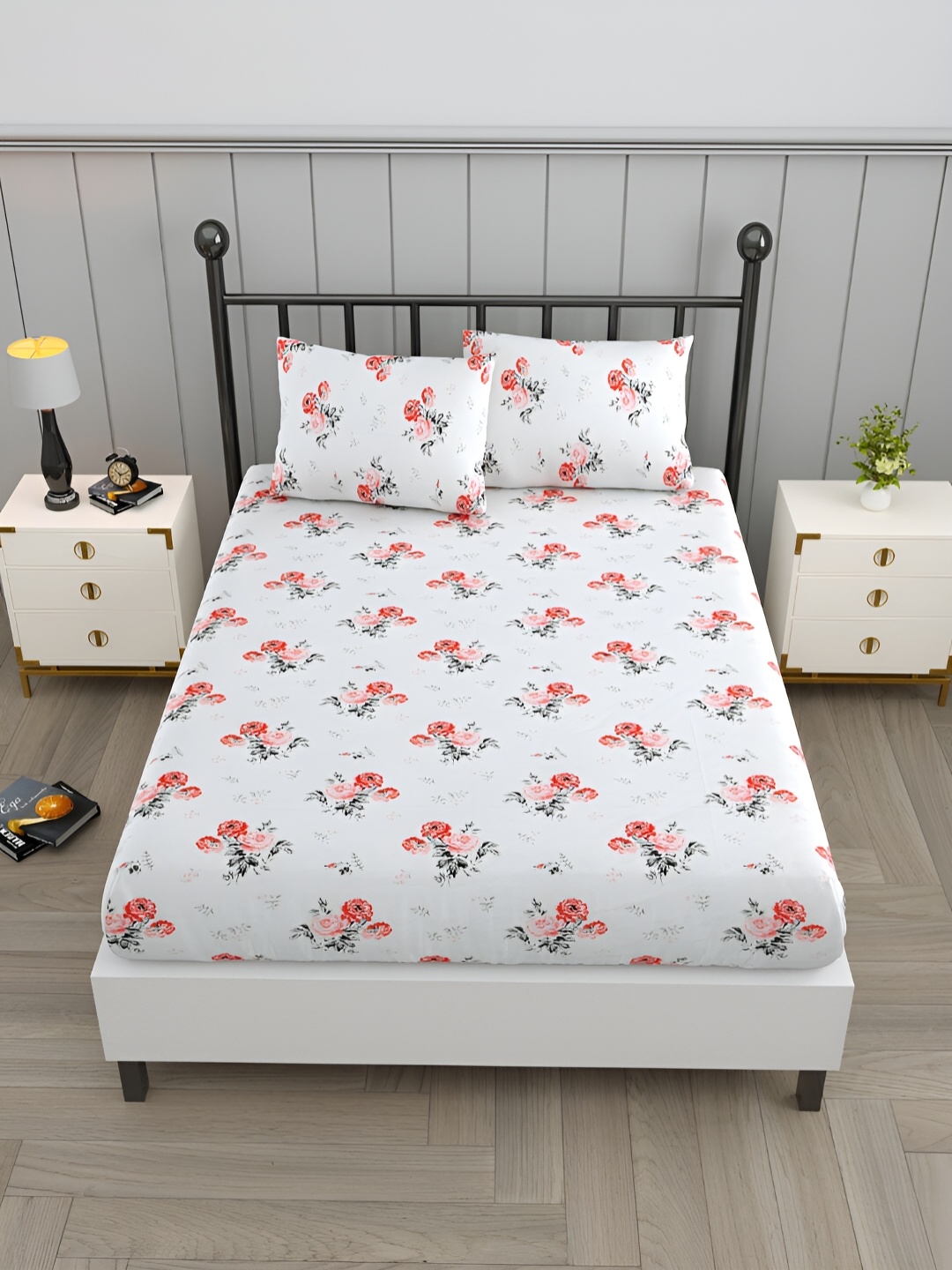 

EverHOME White & Pink Floral 160 TC Queen Bedsheet with 2 Pillow Covers
