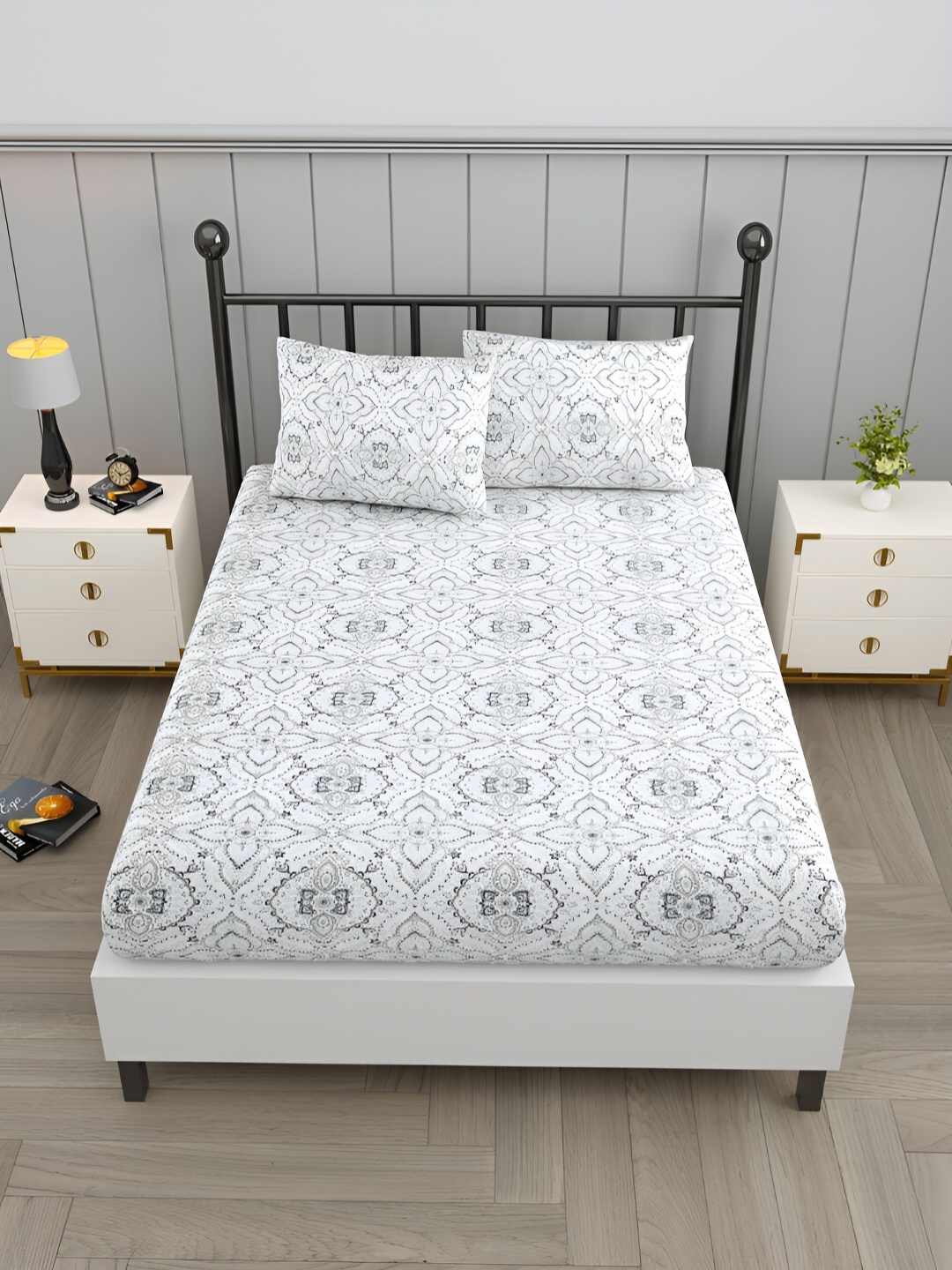 

EverHOME White & Grey Ethnic Motifs 160 TC Queen Bedsheet with 2 Pillow Covers