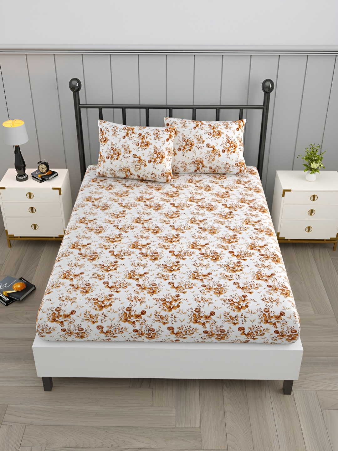 

EverHOME White & Brown Floral 160 TC Queen Bedsheet with 2 Pillow Covers