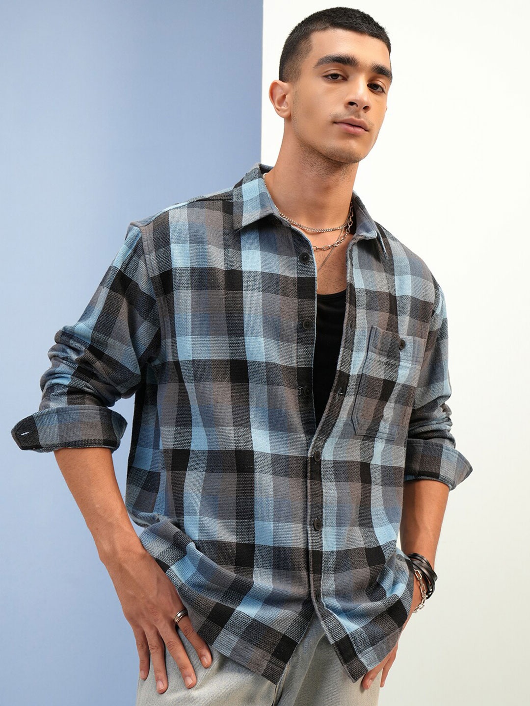 

Highlander Men Oversized Textured Dobby Checked Overshirt, Blue