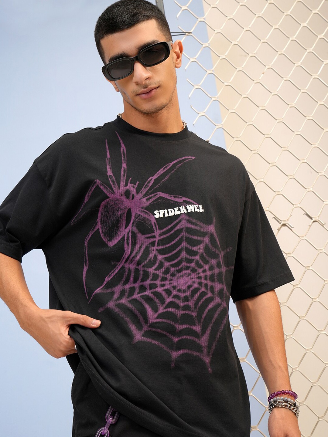 

HIGHLANDER Typography Puff Printed Drop-Shoulder Sleeves Oversized T-shirt, Black