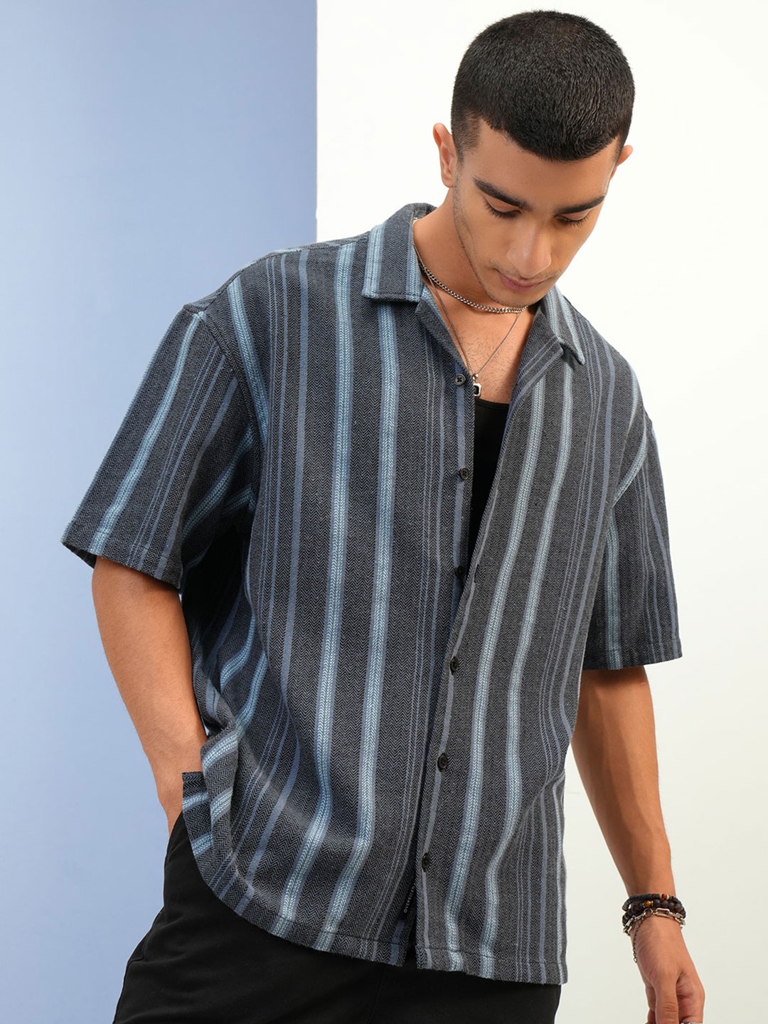 

Highlander Men Textured Dobby Striped Oversized Shirt, Black