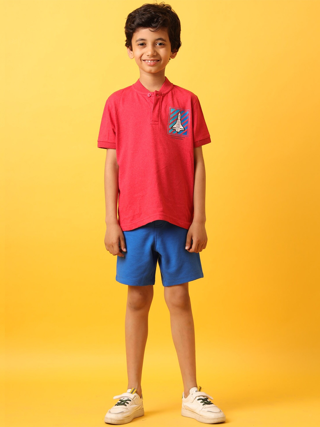 

Anthrilo Boys Round Neck Short Sleeves T-shirt & Shorts Clothing Set, Red