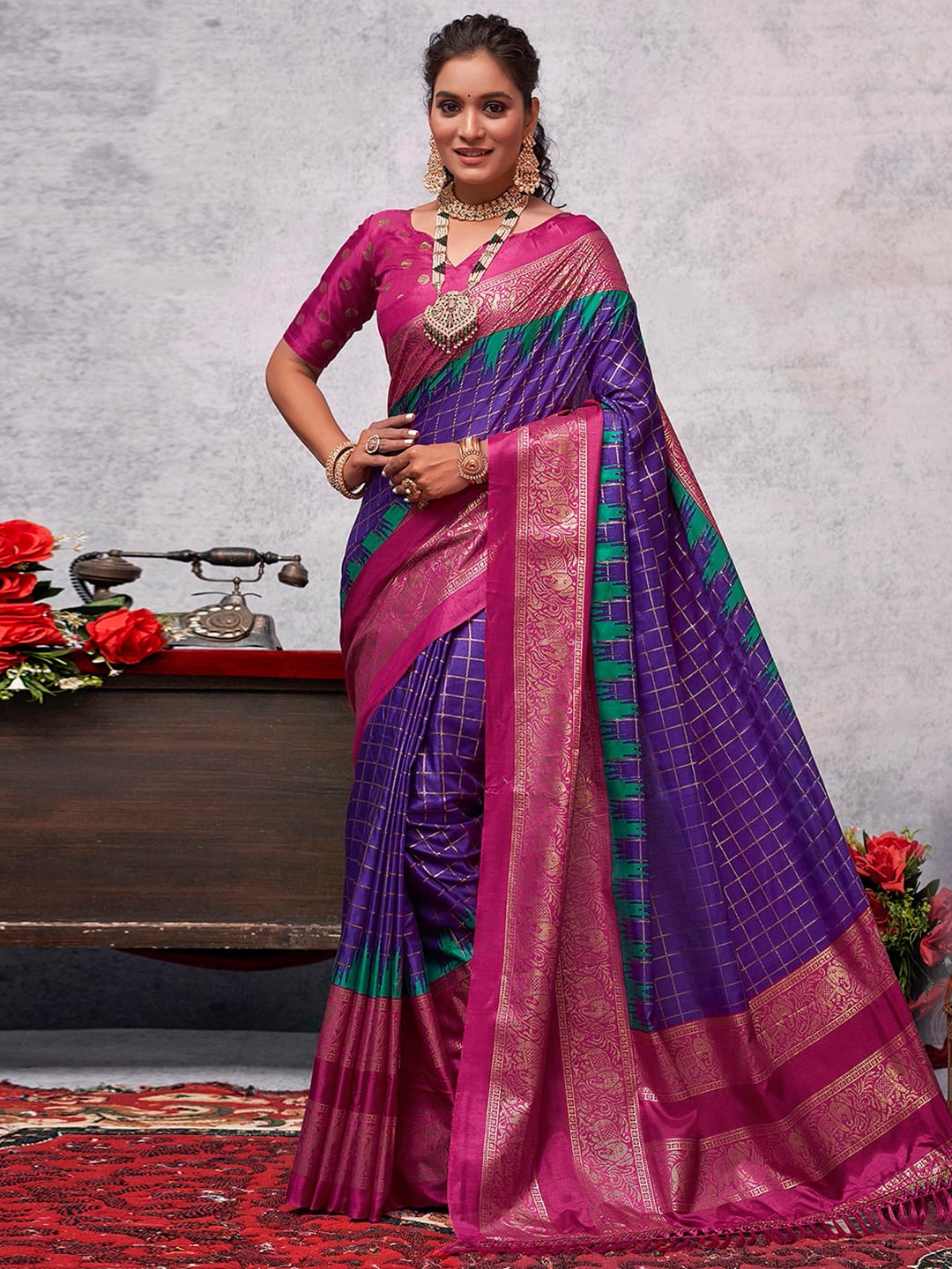 

Mitera Violet Checked Zari Sarees