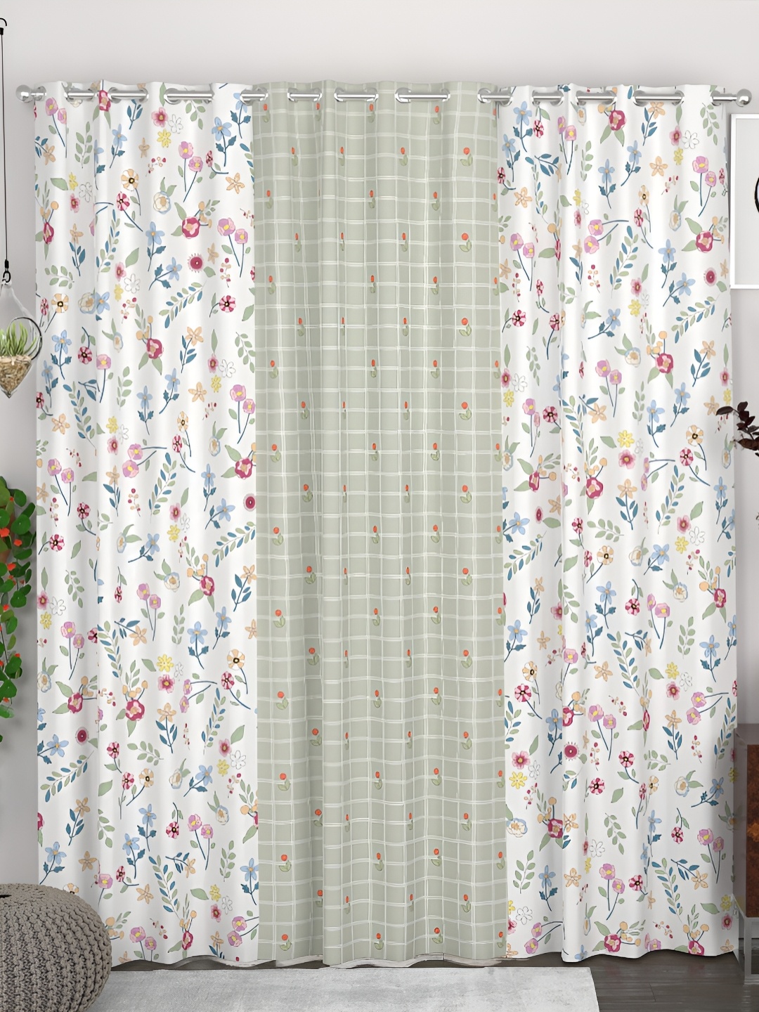 

CHHAVI INDIA White & Green 3 Pieces Floral Printed Eyelet Door Curtains