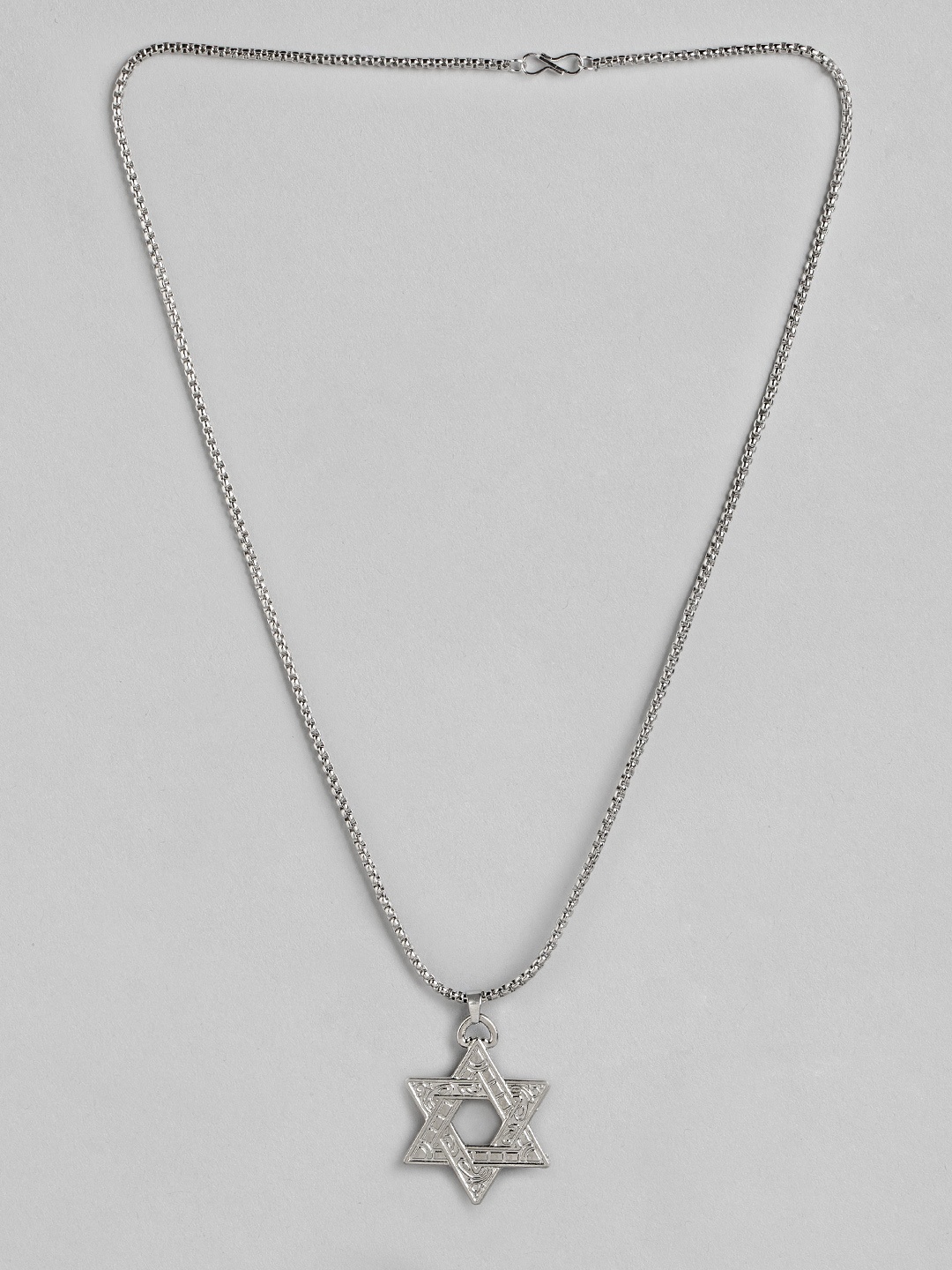 

PARIS HAMILTON Silver-Plated Star Shaped Pendant with Chain