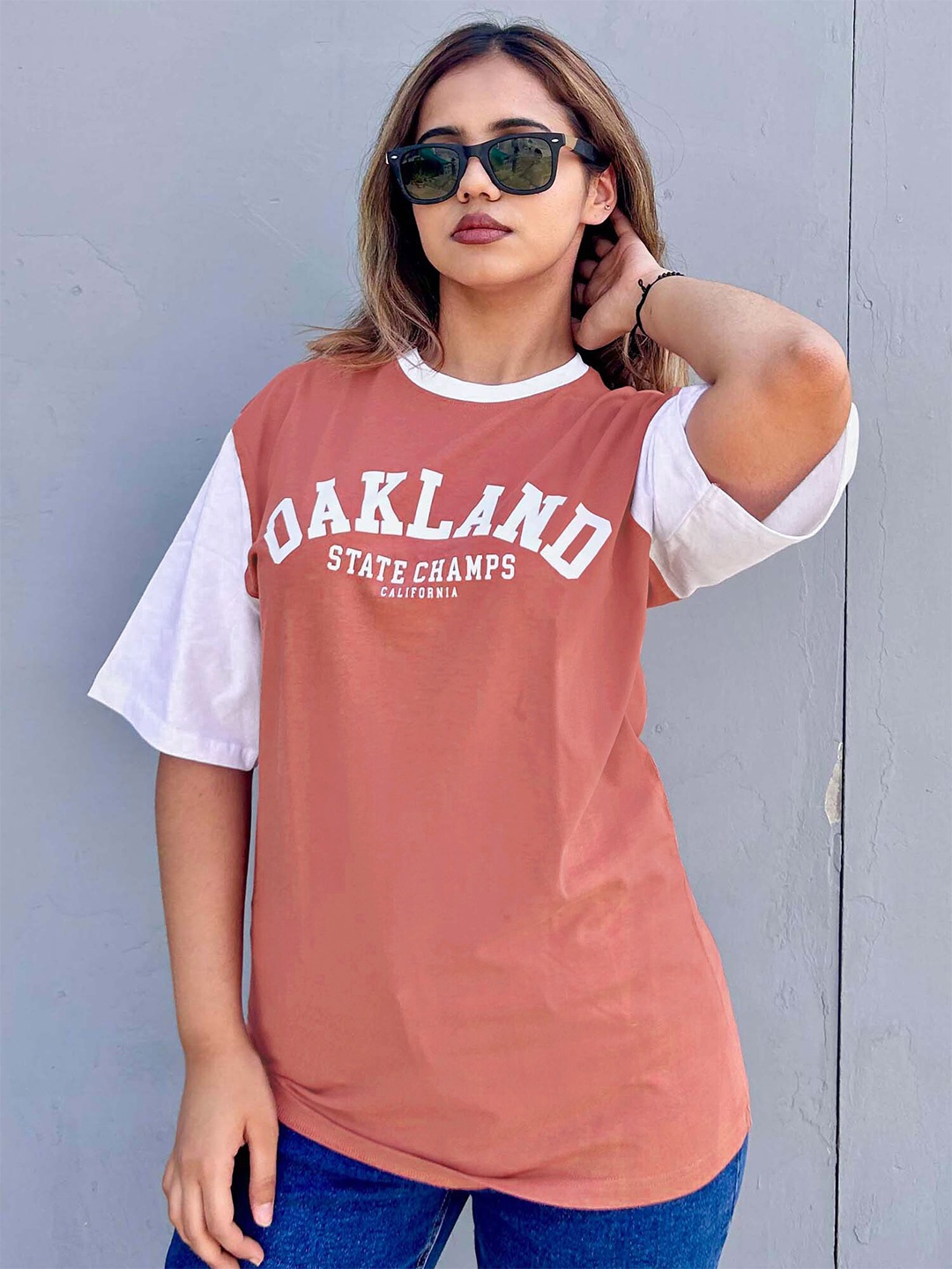 

Maniac Typography Printed Drop-Shoulder Sleeves Cotton Oversized T-shirt, Pink