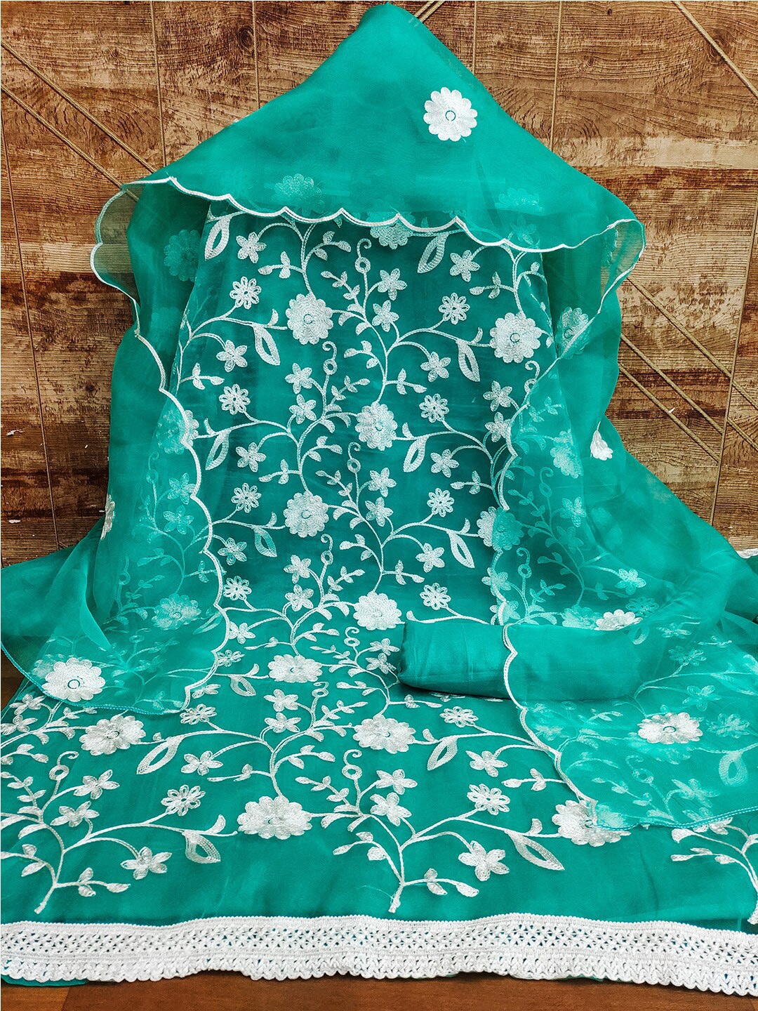 

Lilots Organza Unstitched Dress Material, Teal