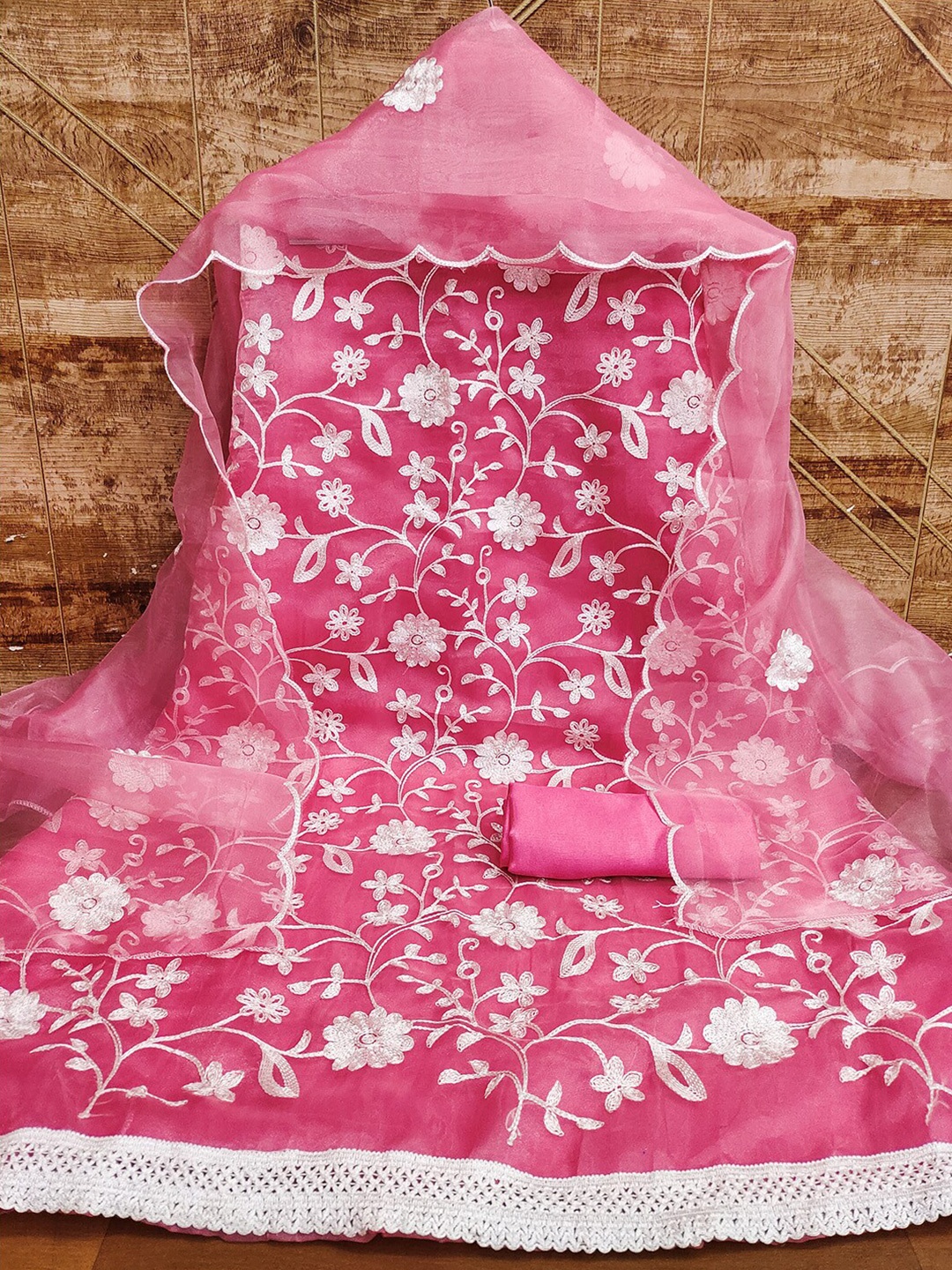 

Lilots Floral Embroidered Organza Unstitched Dress Material, Pink