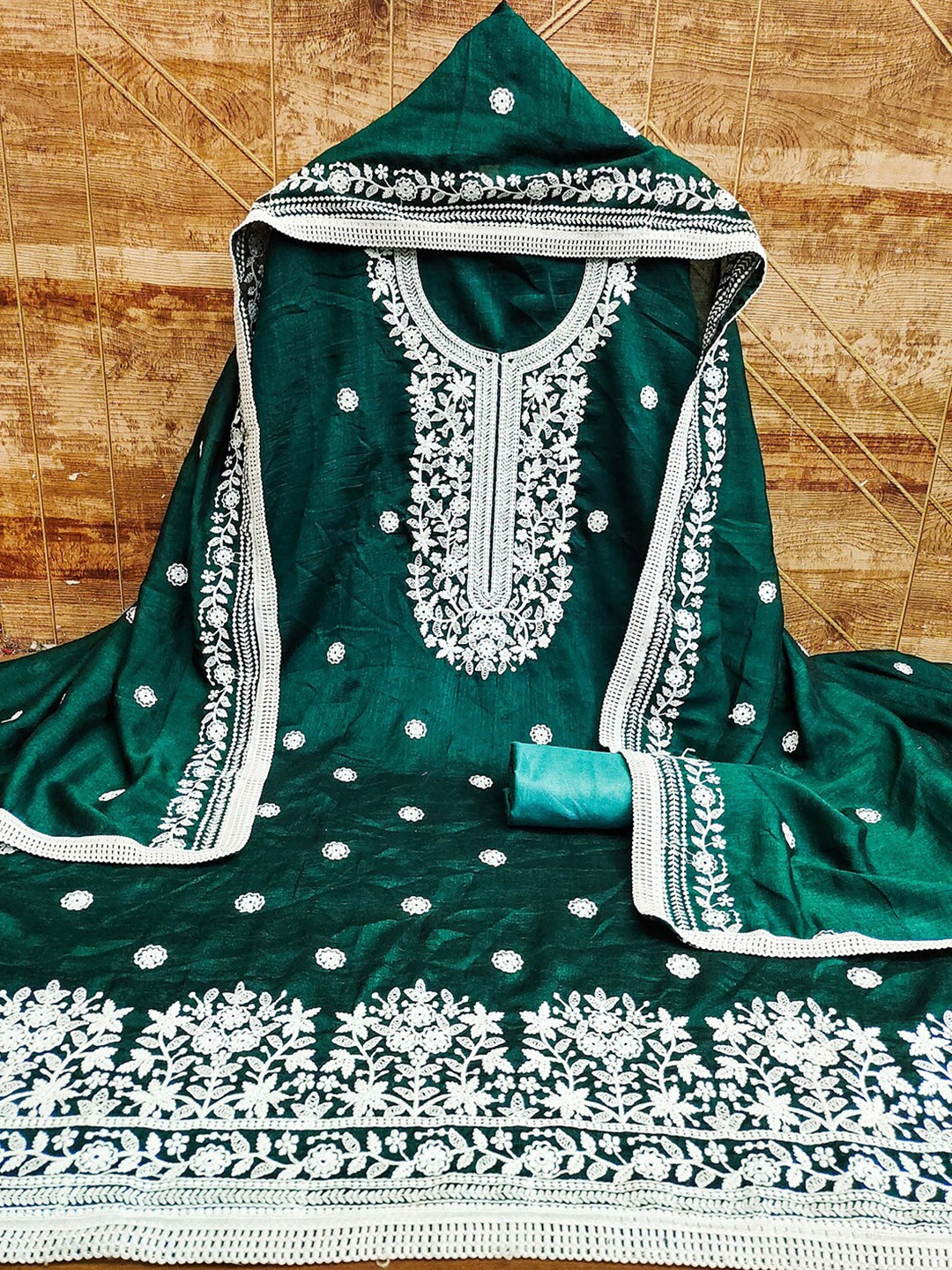 

Lilots Floral Embroidered Sequinned Unstitched Dress Material, Teal
