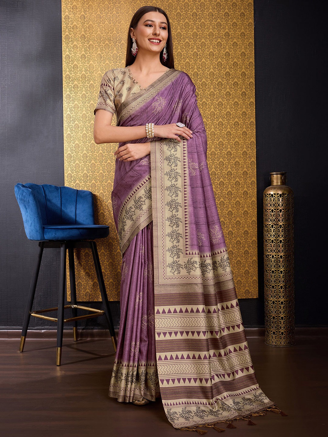 

DOI MOI Geometric Printed Silk Cotton Saree, Pink