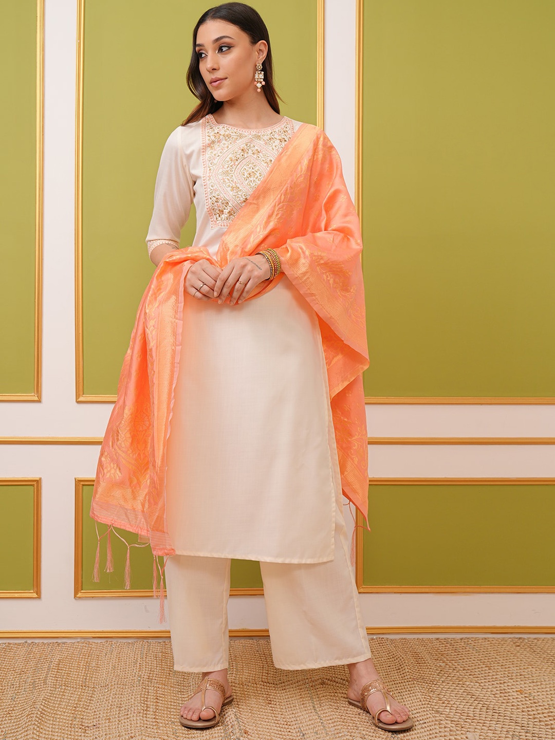 

Vishudh Cream Ethnic Motifs Embroidered Regular Kurta With Palazzos & Dupatta