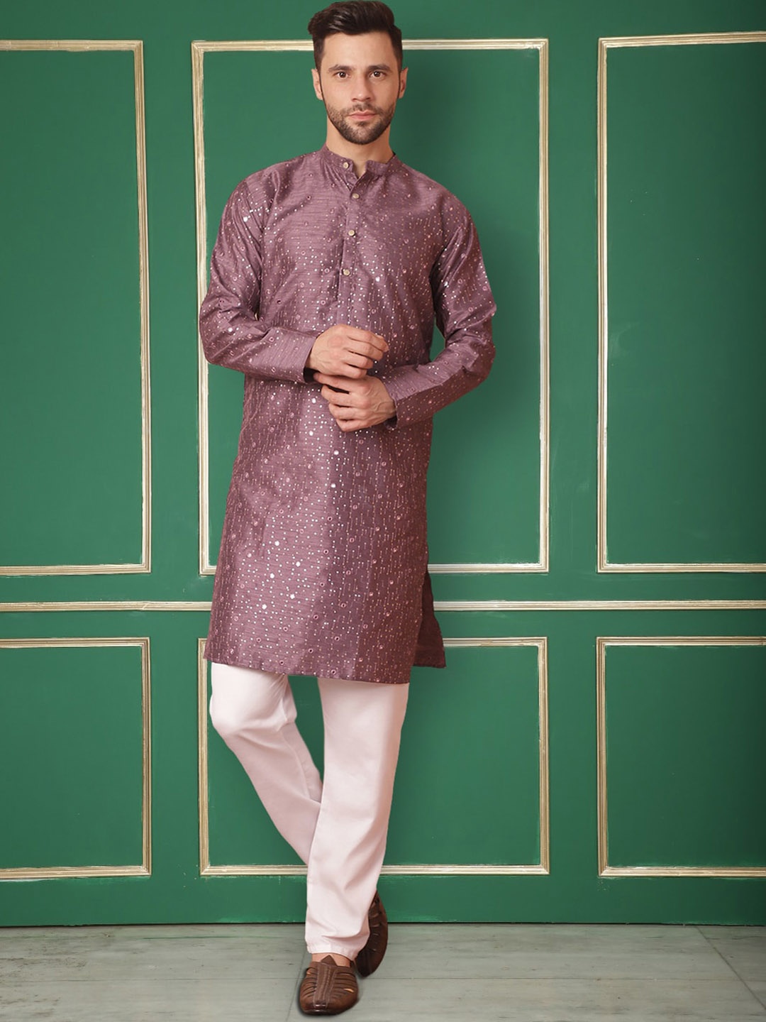 

Jompers Mandarin Collar Embroidered Regular Mirror Work Straight Kurta with Pyjamas, Purple