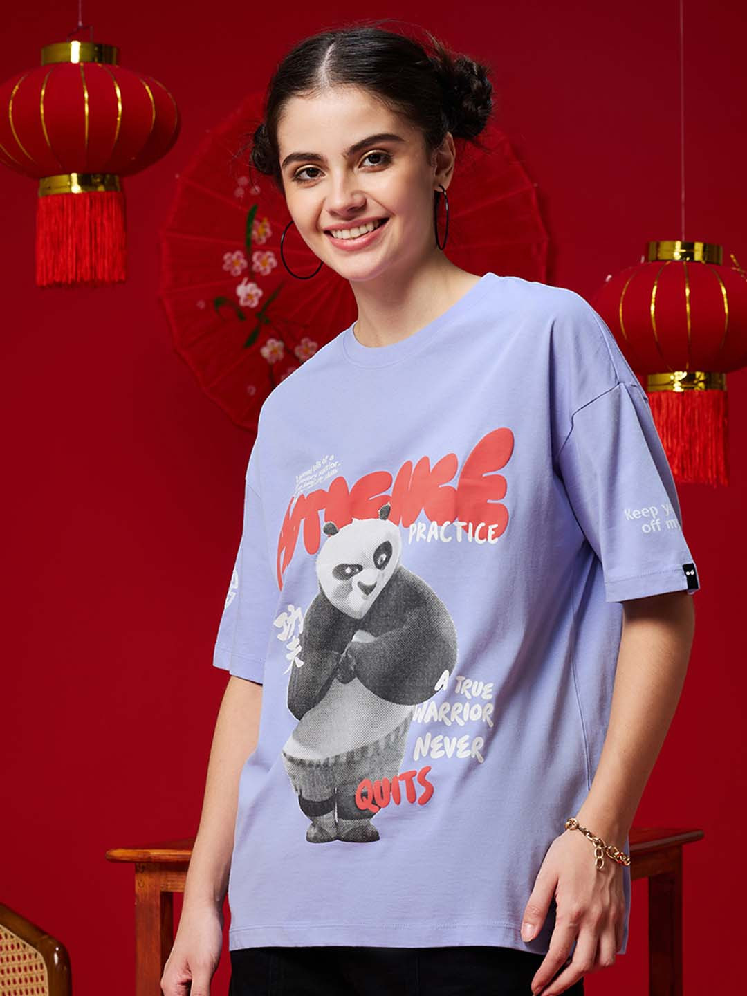 

Bewakoof Purple Kung Fu Panda Printed Drop-Shoulder Sleeves Oversized Cotton T-shirt