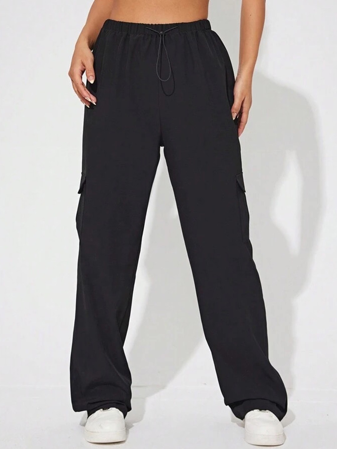 

TABADTOD Women Relaxed Loose Fit Cargo Trouser, Black