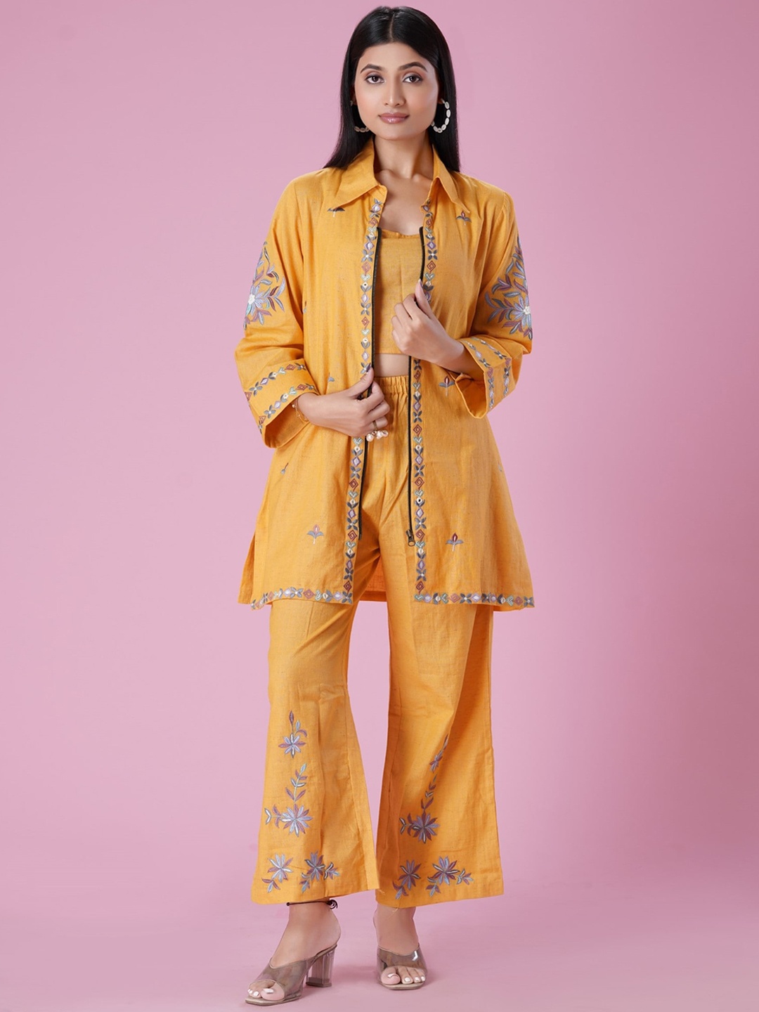 

SajiSaheli Embroidered Pure Cotton Shoulder Strap Top with Palazzo & Shrug, Yellow