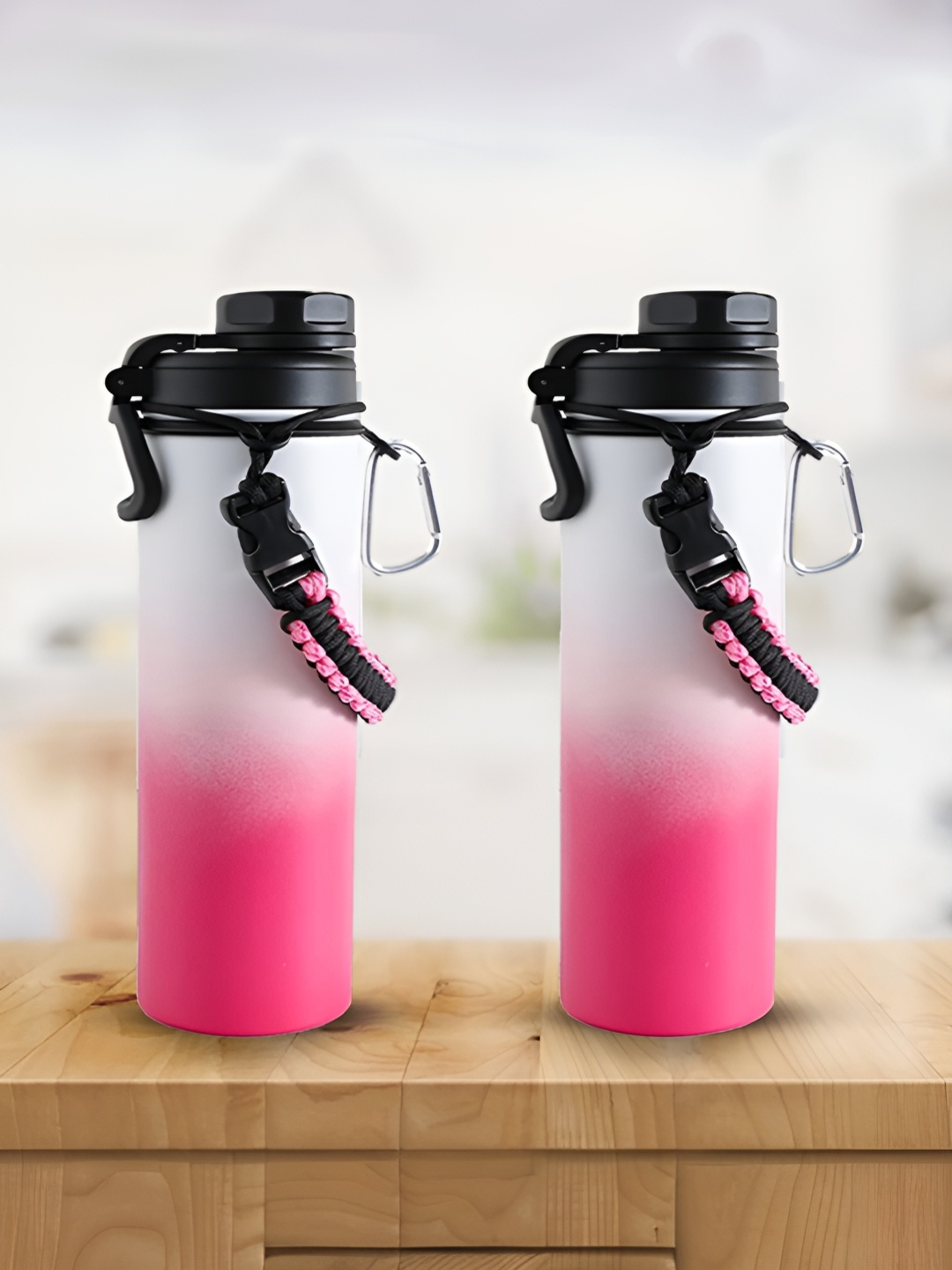 

The Better Home Pink & White 2 Pcs Stainless Steel Water Bottle 960 ml