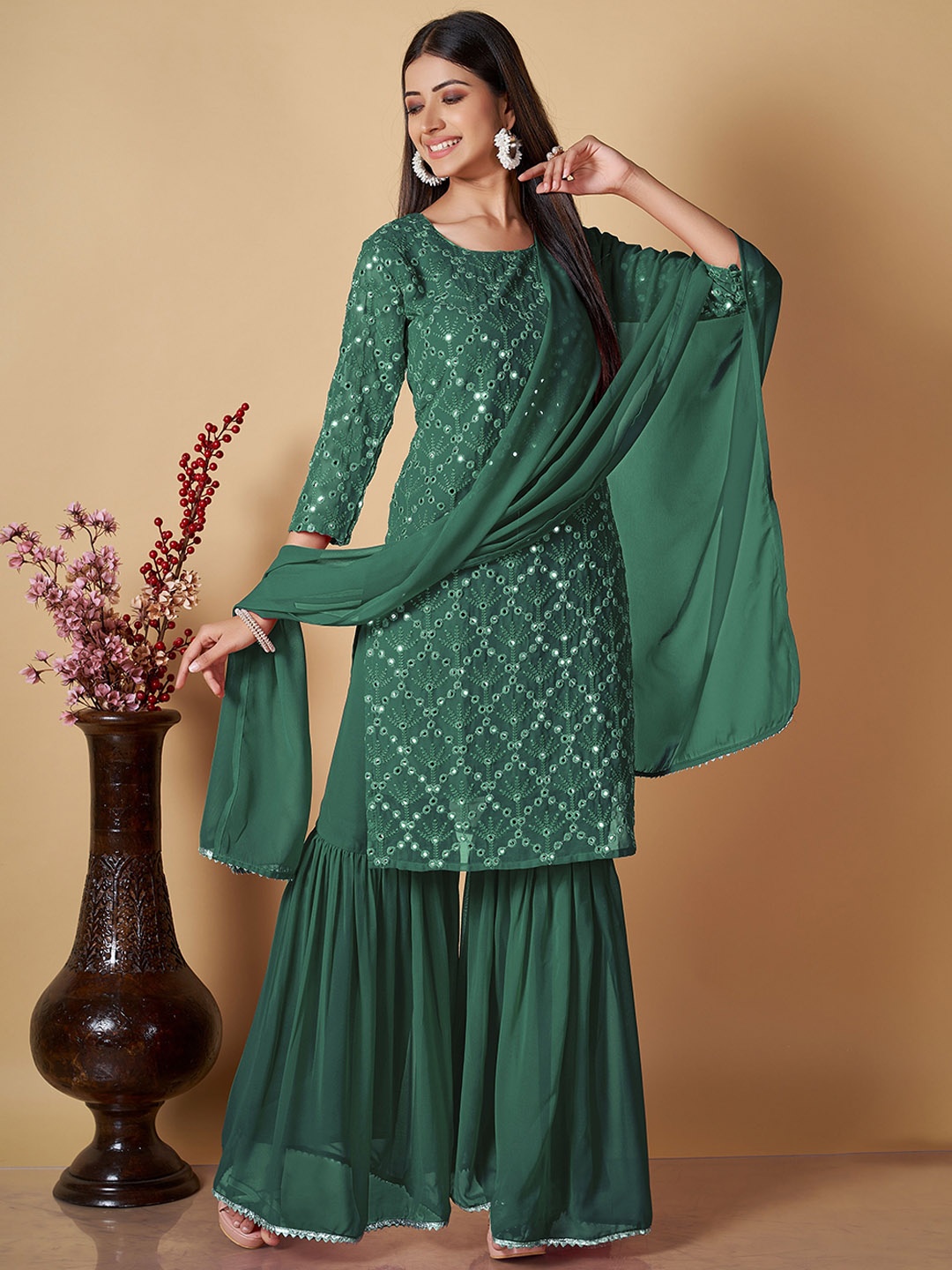 

BERISTON Embroidered Regular Mirror Work Kurta With Sharara & Dupatta, Green