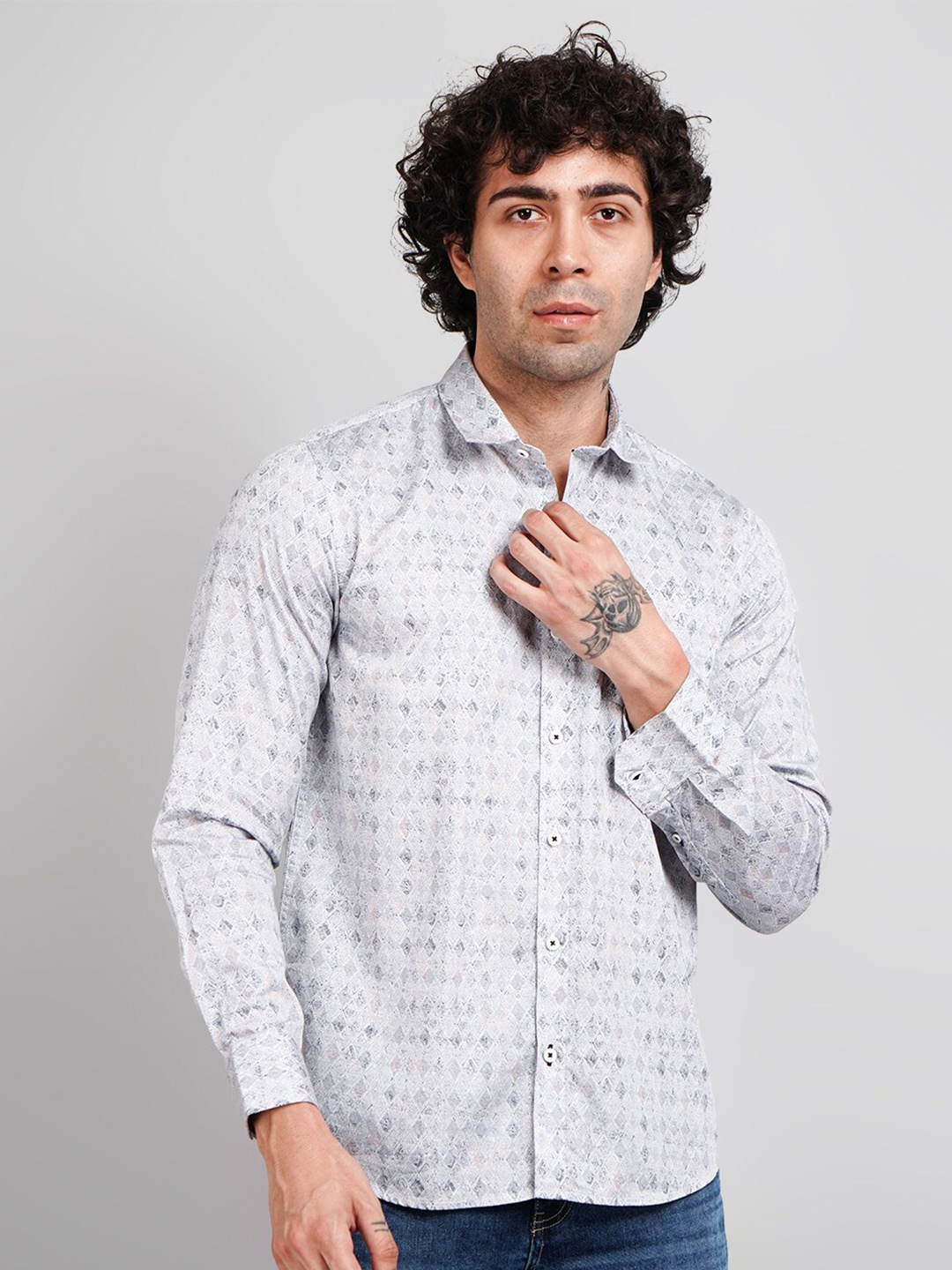 

TIM PARIS Printed Spread Collar Cotton Casual Shirt, White