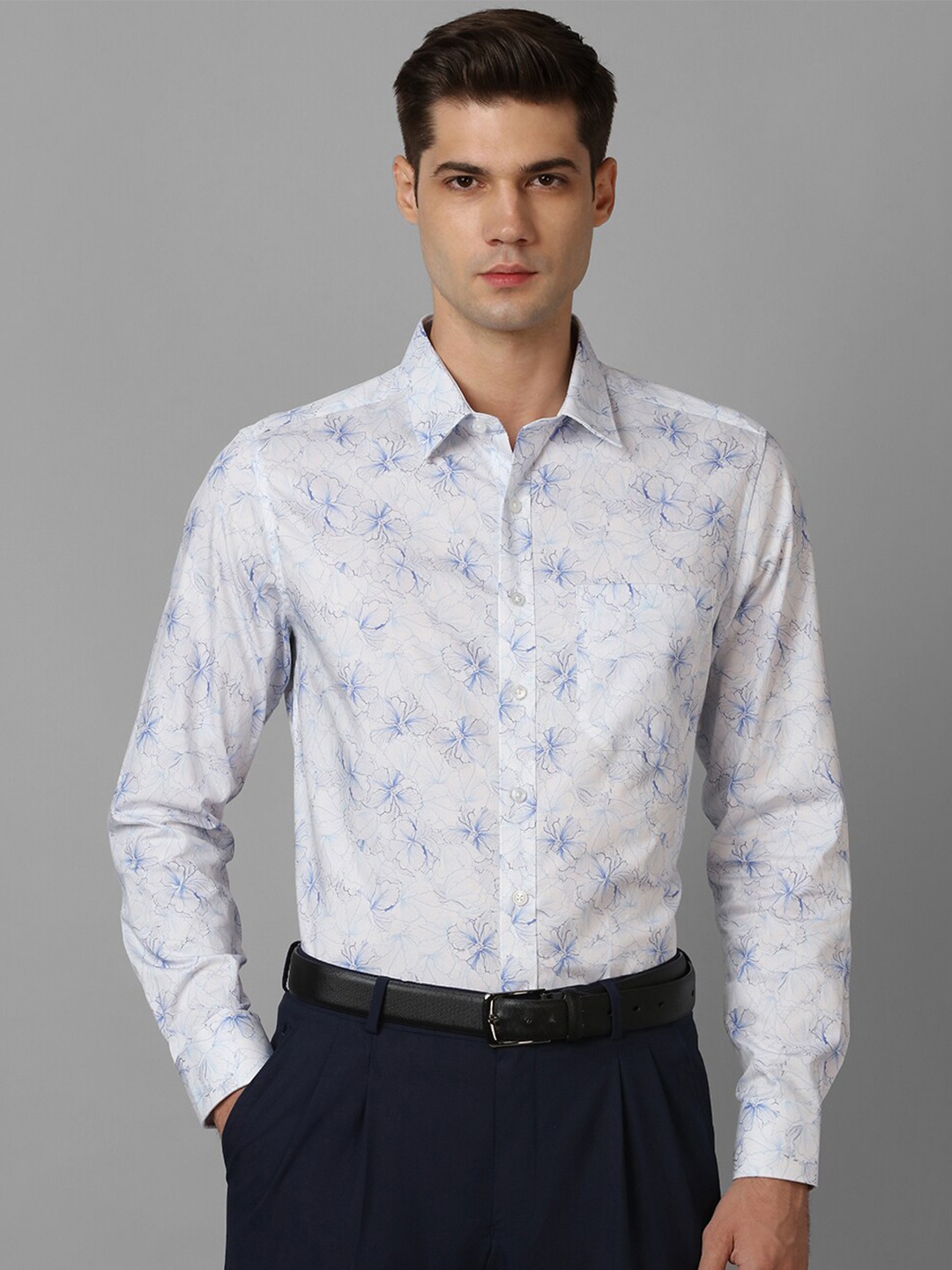 

Louis Philippe Slim Fit Floral Opaque Printed Cotton Casual Shirt, White