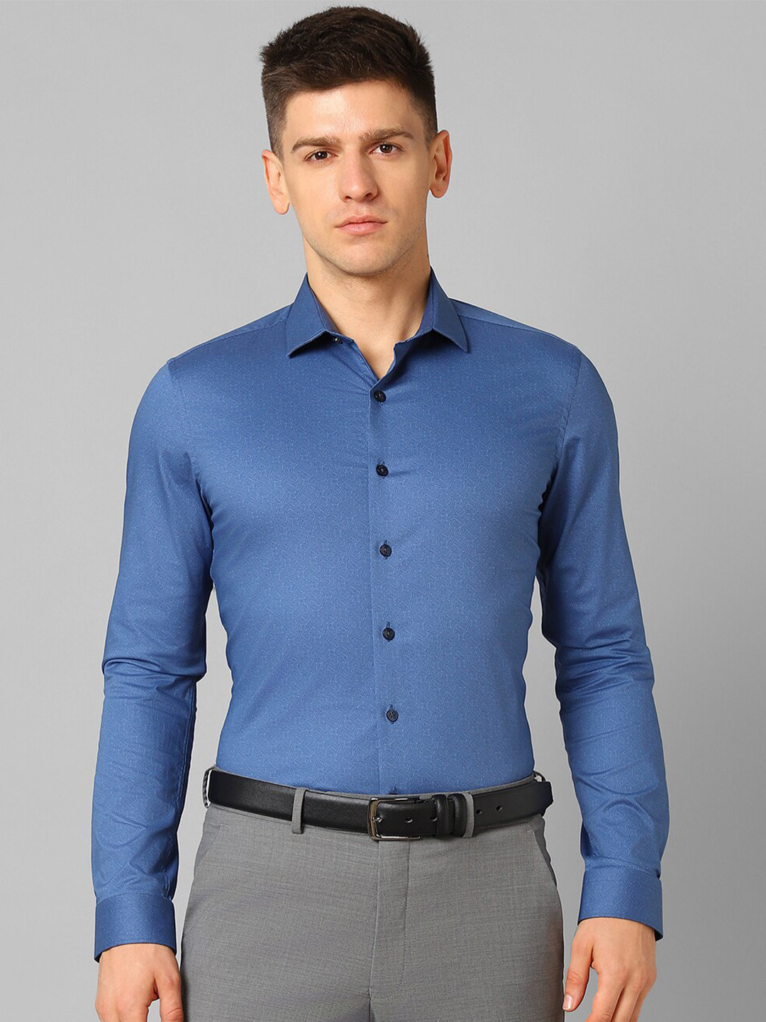 

Louis Philippe Slim Fit Opaque Cotton Casual Shirt, Blue