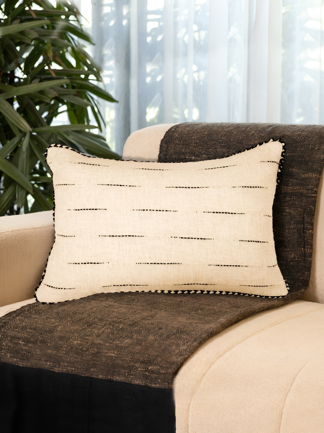 

Eris Home linear harmony Off White Rectangle Cushion Covers