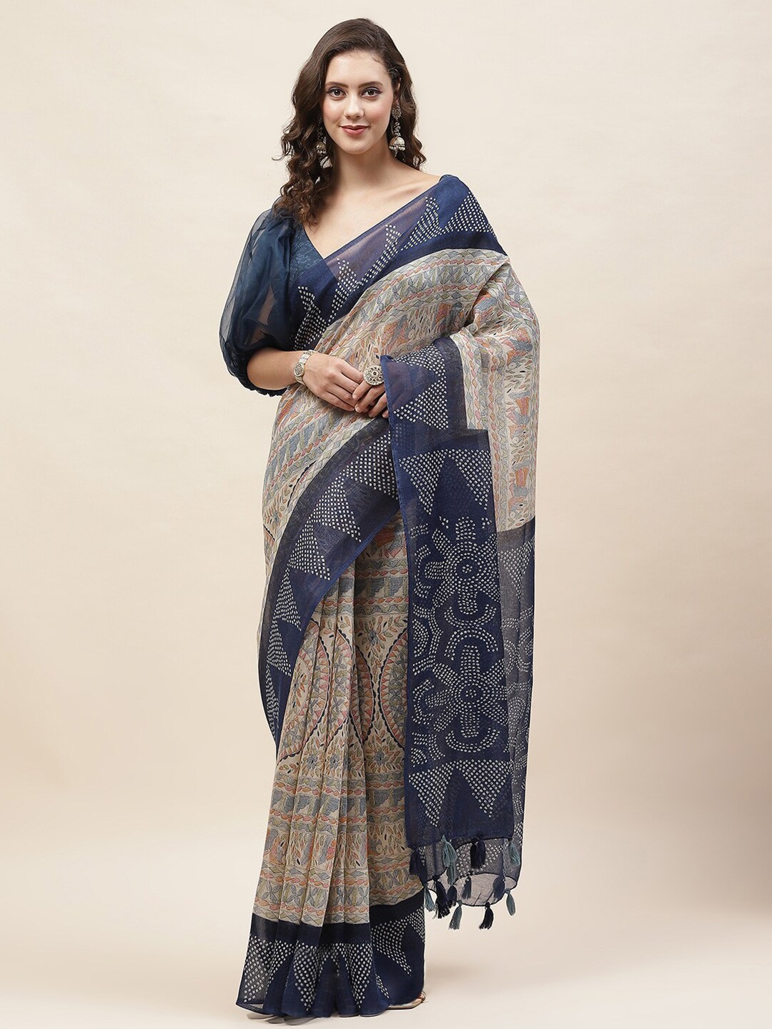 

Meena Bazaar Geometric Printed Saree, Beige