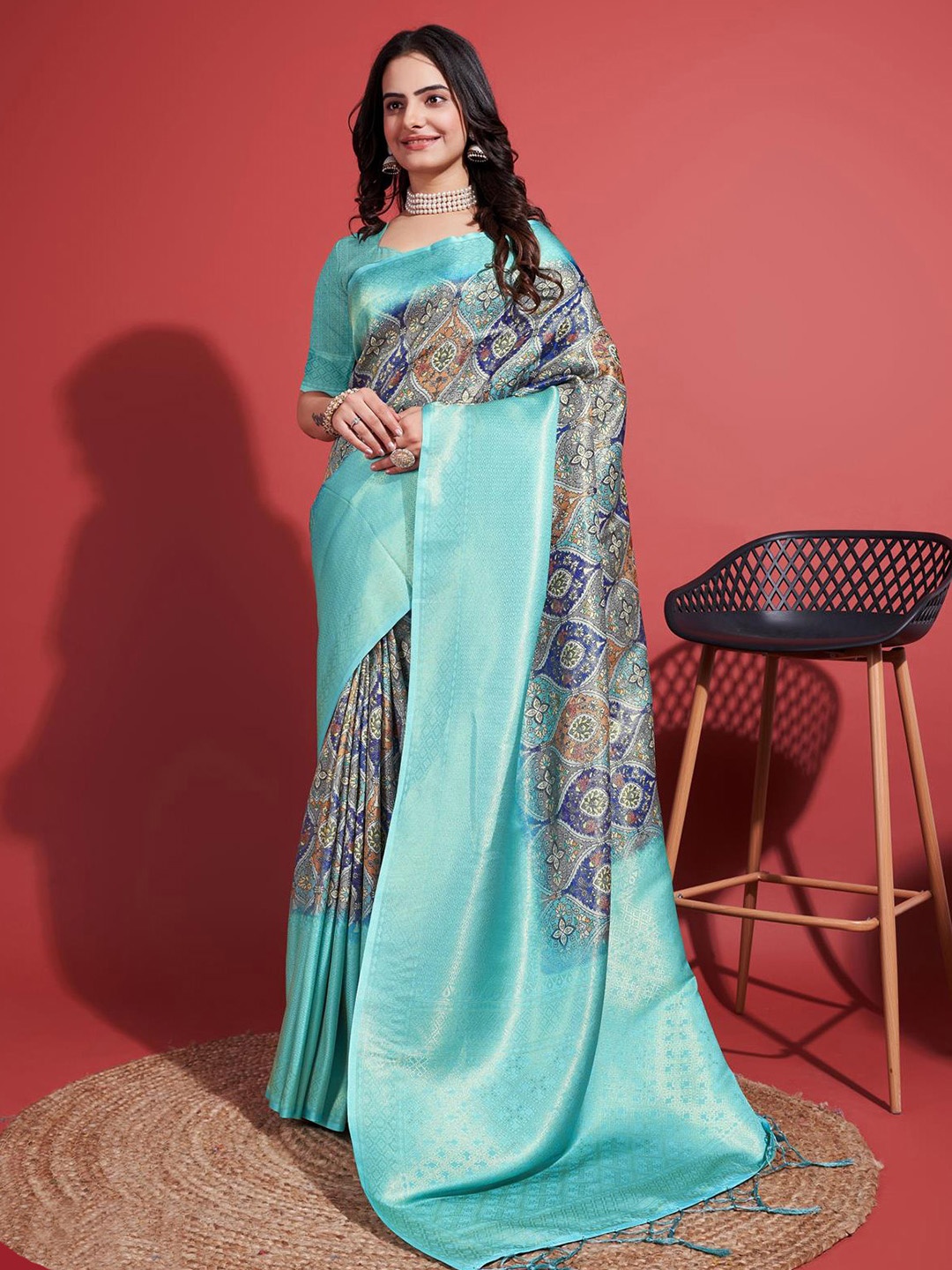 

Meena Bazaar Abstract Printed Art Silk Saree, Sea green