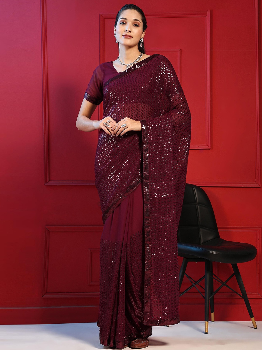 

Meena Bazaar Embellished Embroidered Sequinned Saree, Maroon