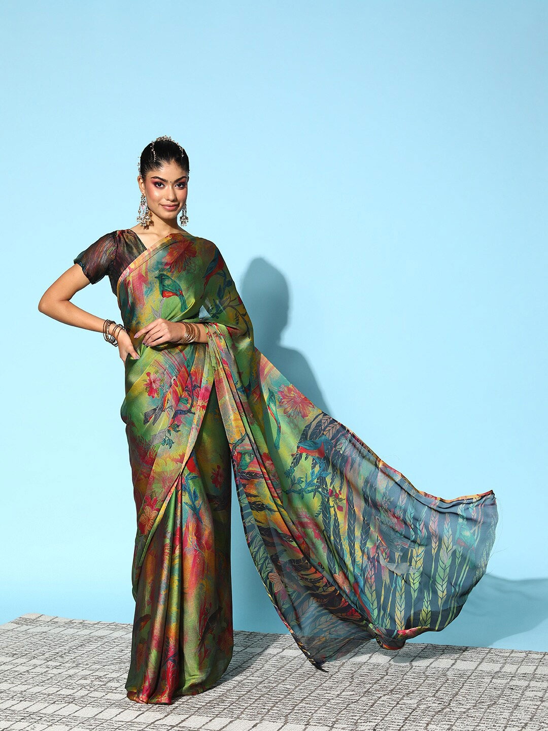 

KALINI Floral Printed Saree, Green