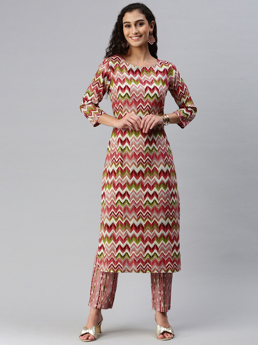 

KALINI Printed Straight Kurta with Trousers, Peach