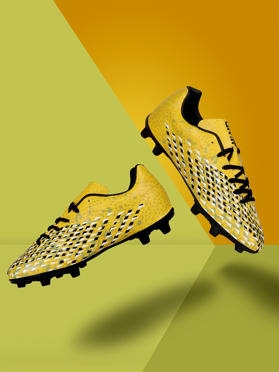 

Aivin Men Speed King Football Stud Shoes, Yellow