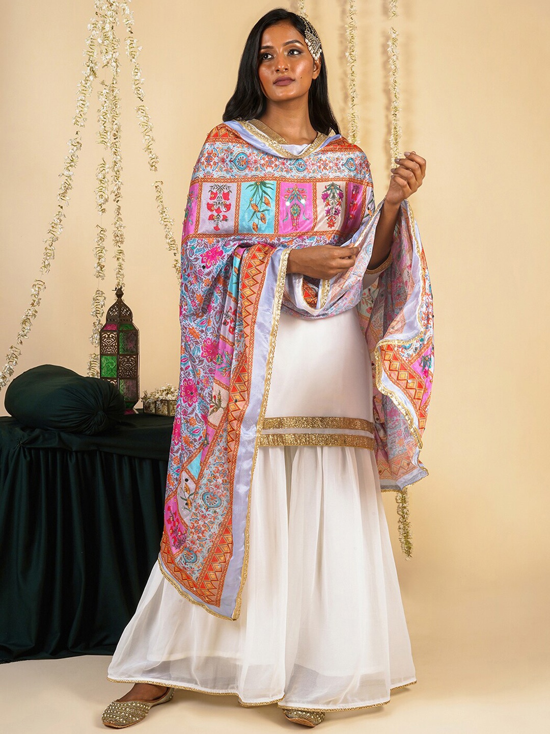 

TEEJH Ethnic Motifs Printed Mirror Work Dupatta, Orange