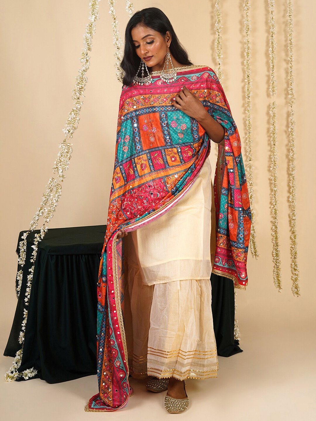 

TEEJH Ethnic Motifs Printed Dupatta With Mirror Work, Orange