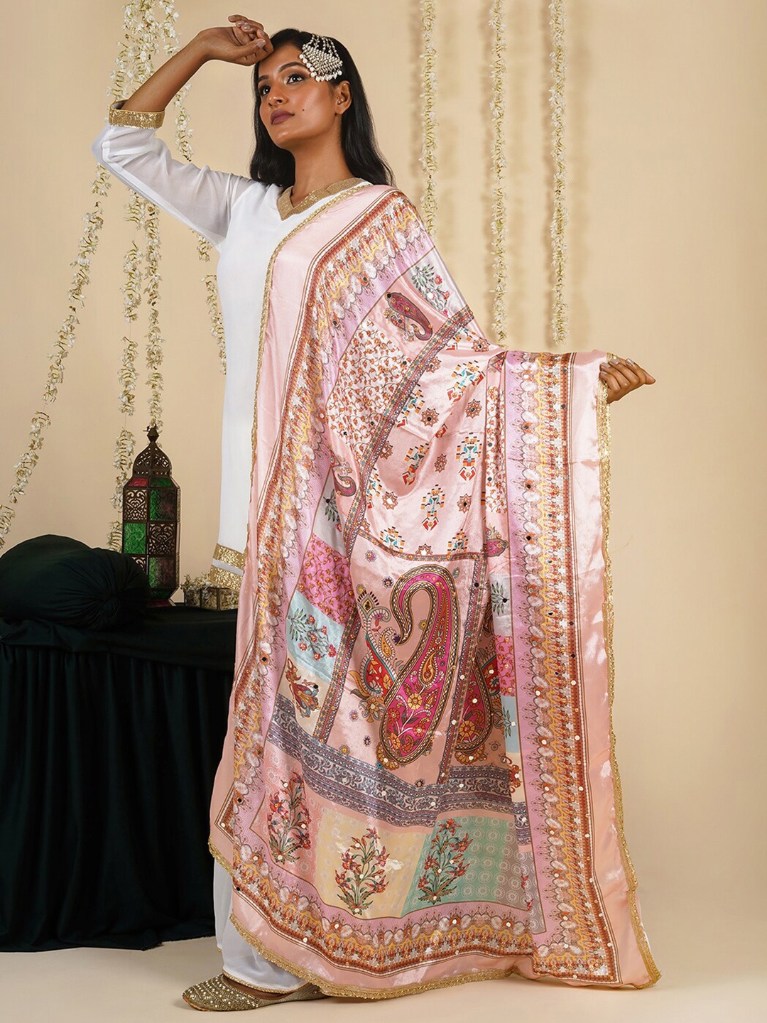 

TEEJH Ethnic Motifs Printed Dupatta With Mirror Work, Pink