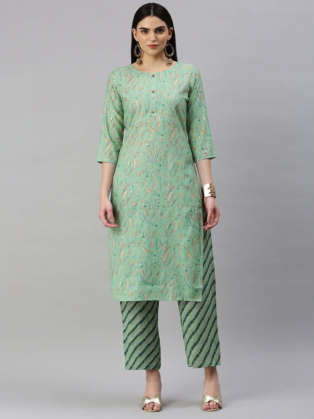 

KALINI Ethnic Motifs Printed Straight Kurta With Trousers, Green