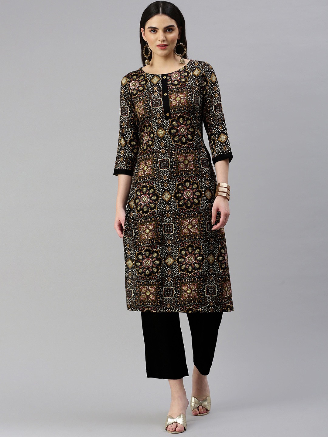 

KALINI Ethnic Motifs Printed Straight Kurta With Trousers, Black